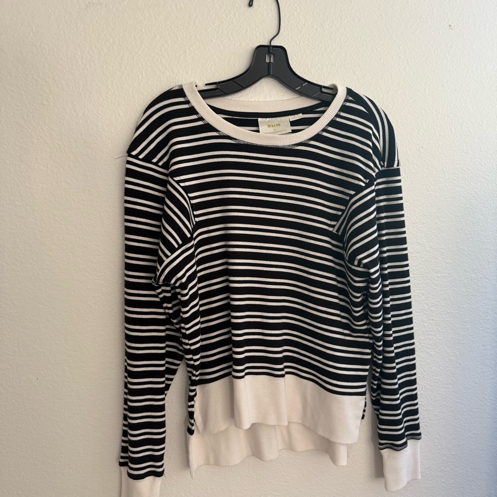 Maeve Anthropologie Black and White Striped sweater Top size medium